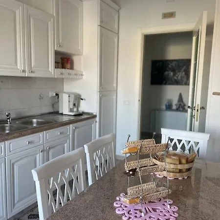 La Casa Di Maria Elena Apartment *